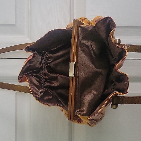 Cynthia Rowley Vintage Floral Handbag - Picture 7 of 13